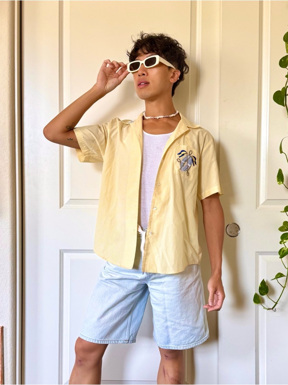 Vintage Pale Yellow Nautical-Themed Button-Up Short-Sleeve Shirt